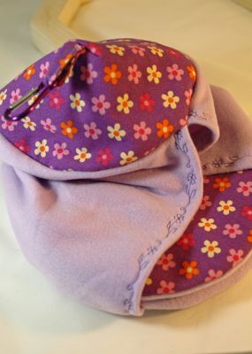 Schaukelzelt Blümchen lila 2