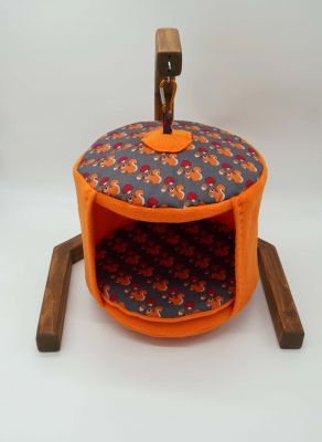 Schaukeltonne Eichhörnchen orange 3