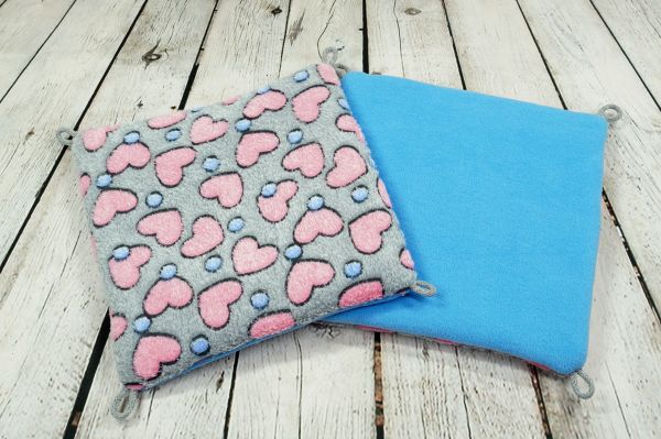 Flausch Hängematte Herzen Blau/Rosa 1
