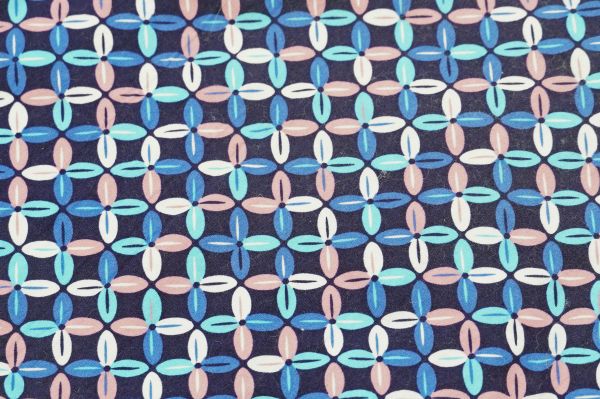 Kuscheltipi Retroblüten Blau 3