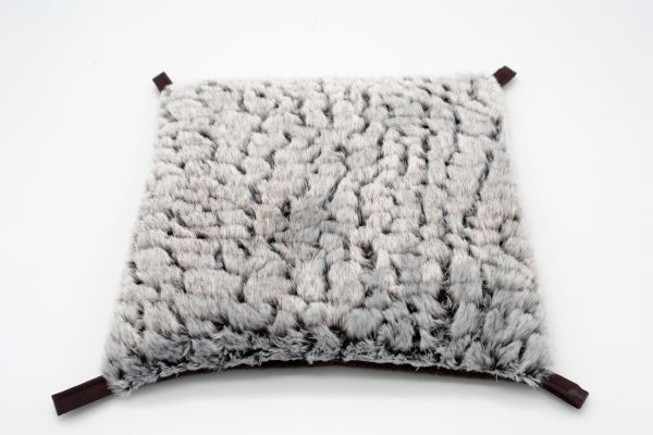 Flausch Hängematte Fell silber braun 1