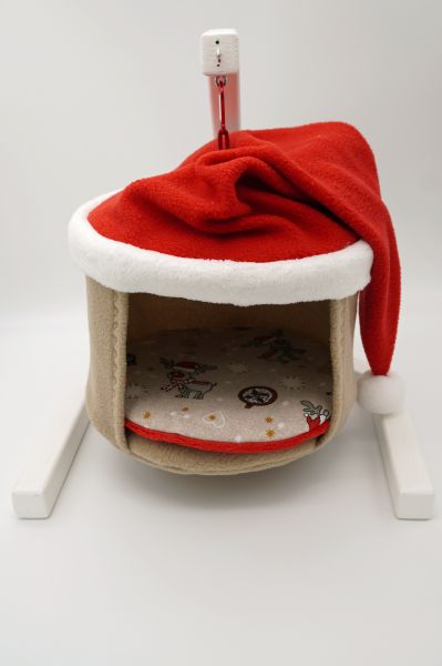 Schaukeltonne Nikolausmütze 1